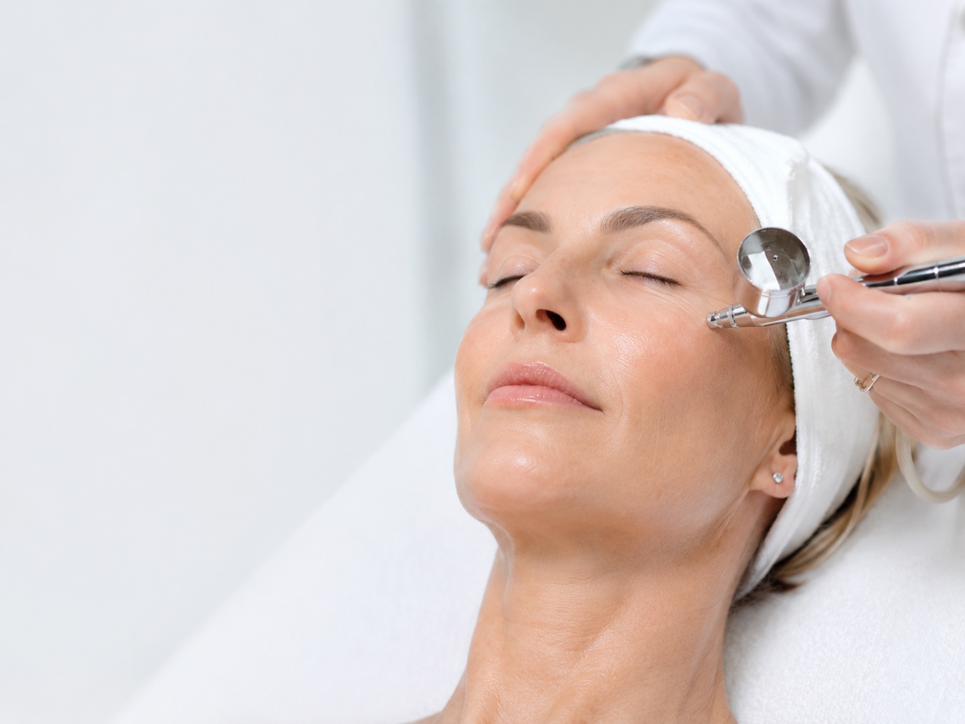 Soin visage oxygène DermaOXY en institut